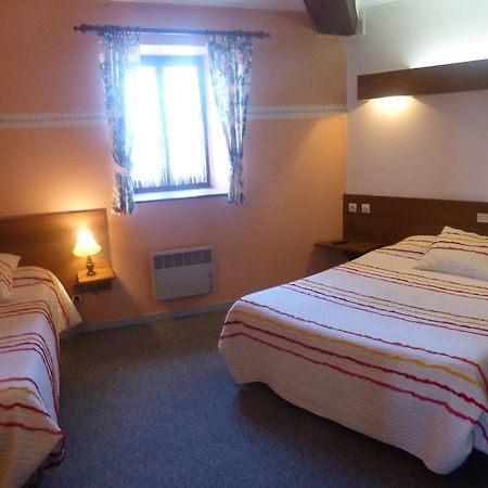 Hotel Du Donjon Champlitte-et-le-Prelot ภายนอก รูปภาพ