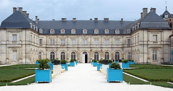 Hotel Du Donjon Champlitte-et-le-Prelot ภายนอก รูปภาพ